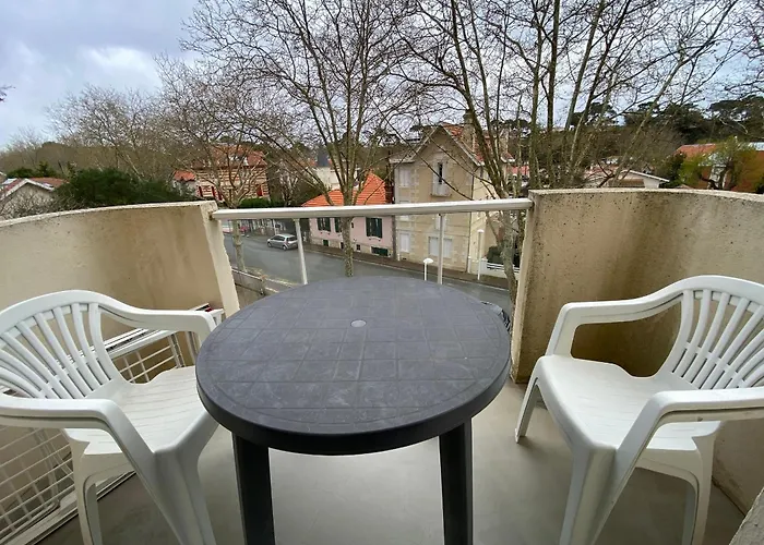 T2 A Arcachon, Acces Direct Plage, Parking Prive - Fr-1-374-35 Arcachon